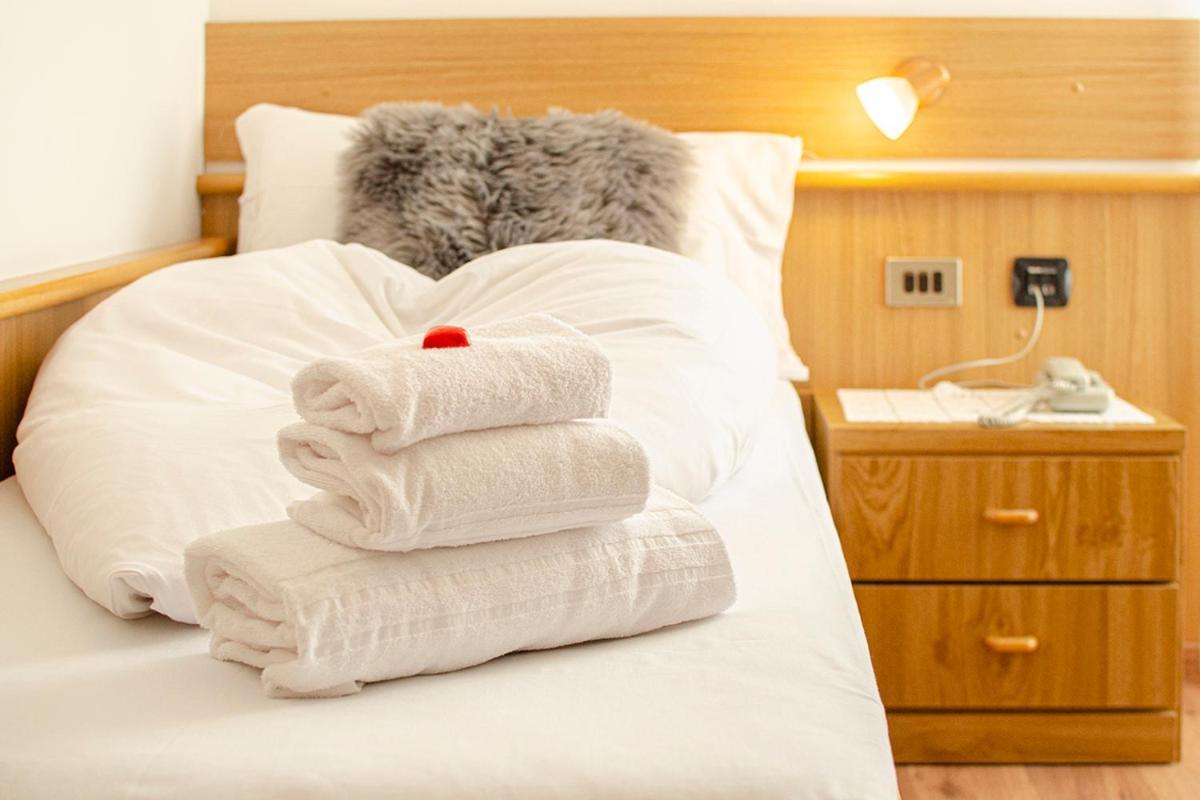 מואנה Hotel Ciampian מראה חיצוני תמונה