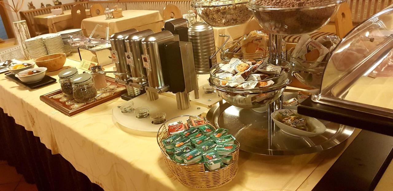 מואנה Hotel Ciampian מראה חיצוני תמונה