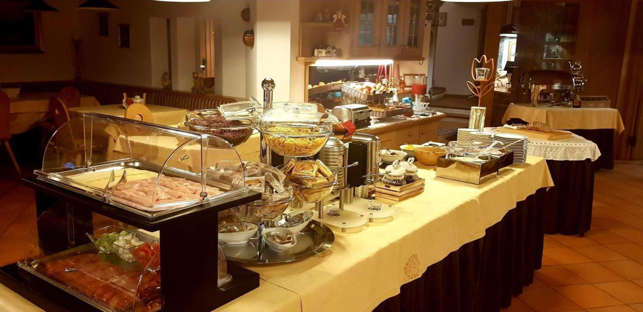מואנה Hotel Ciampian מראה חיצוני תמונה